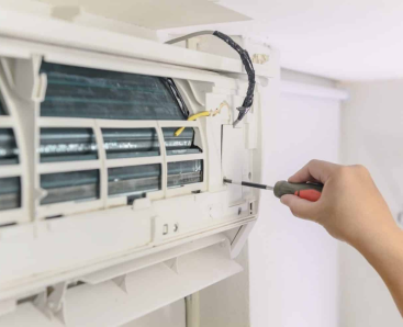Sửa chữa máy lạnh giá rẻ, nhanh chóng, uy tín